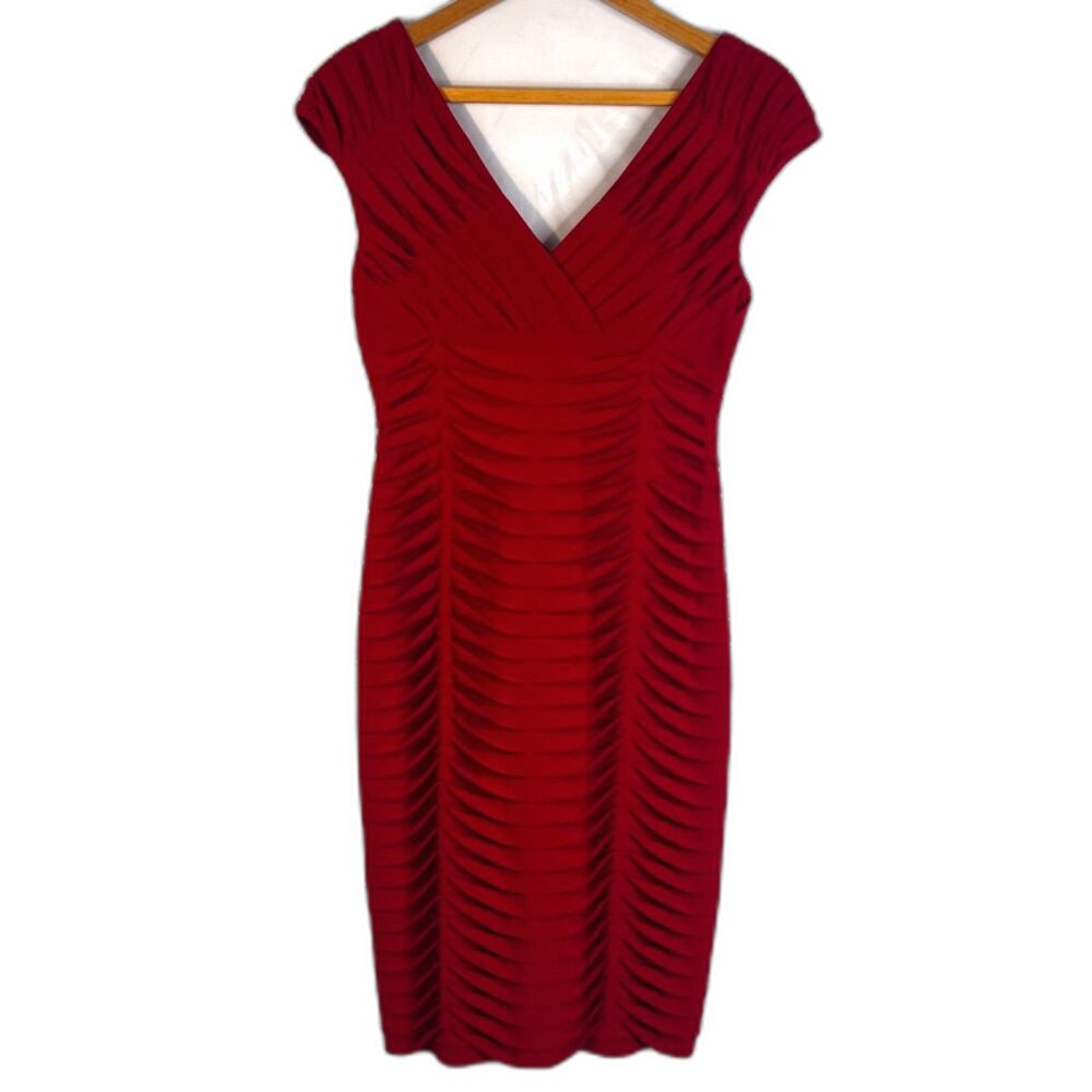 Adrianna Papell Bodycon Sheath Vneck Pin Tucked Cocktail Evening Dress Size 4
